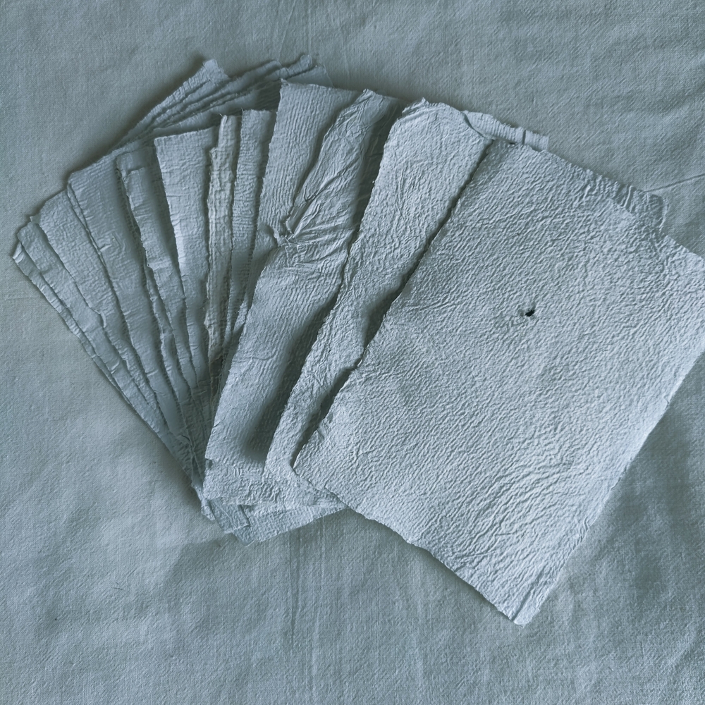 Handmade White Paper Set - Picture 2 of 5